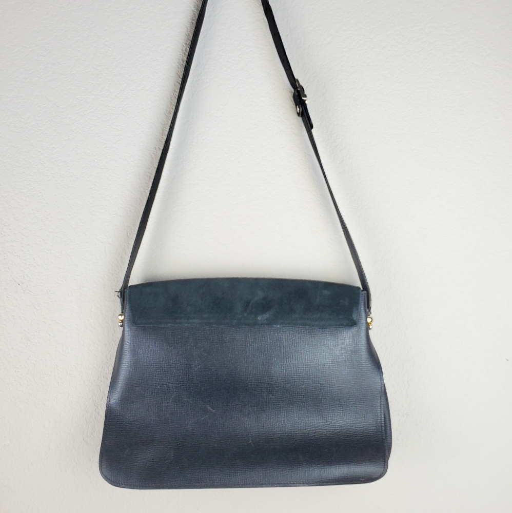Authentic Vintage Fendi Black Leather Shoulder Bag Suede Flap Gold Medallion - Picture 8 of 14